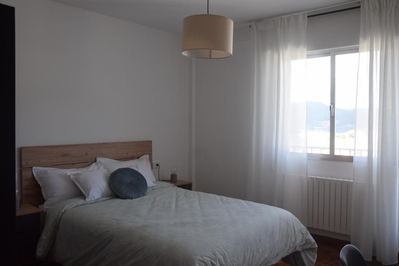 Villa Casa En Chapela, Con Vistas A La Ria De Vigo Exterior foto