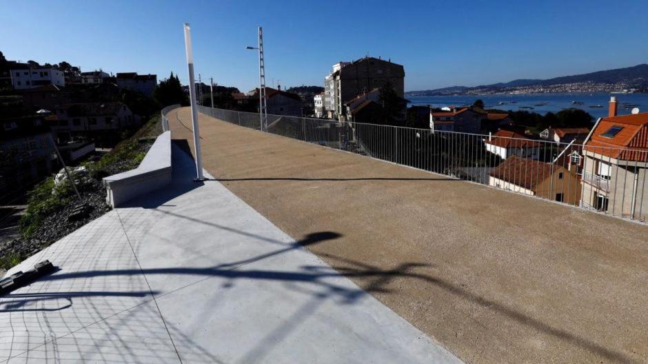 Villa Casa En Chapela, Con Vistas A La Ria De Vigo Exterior foto