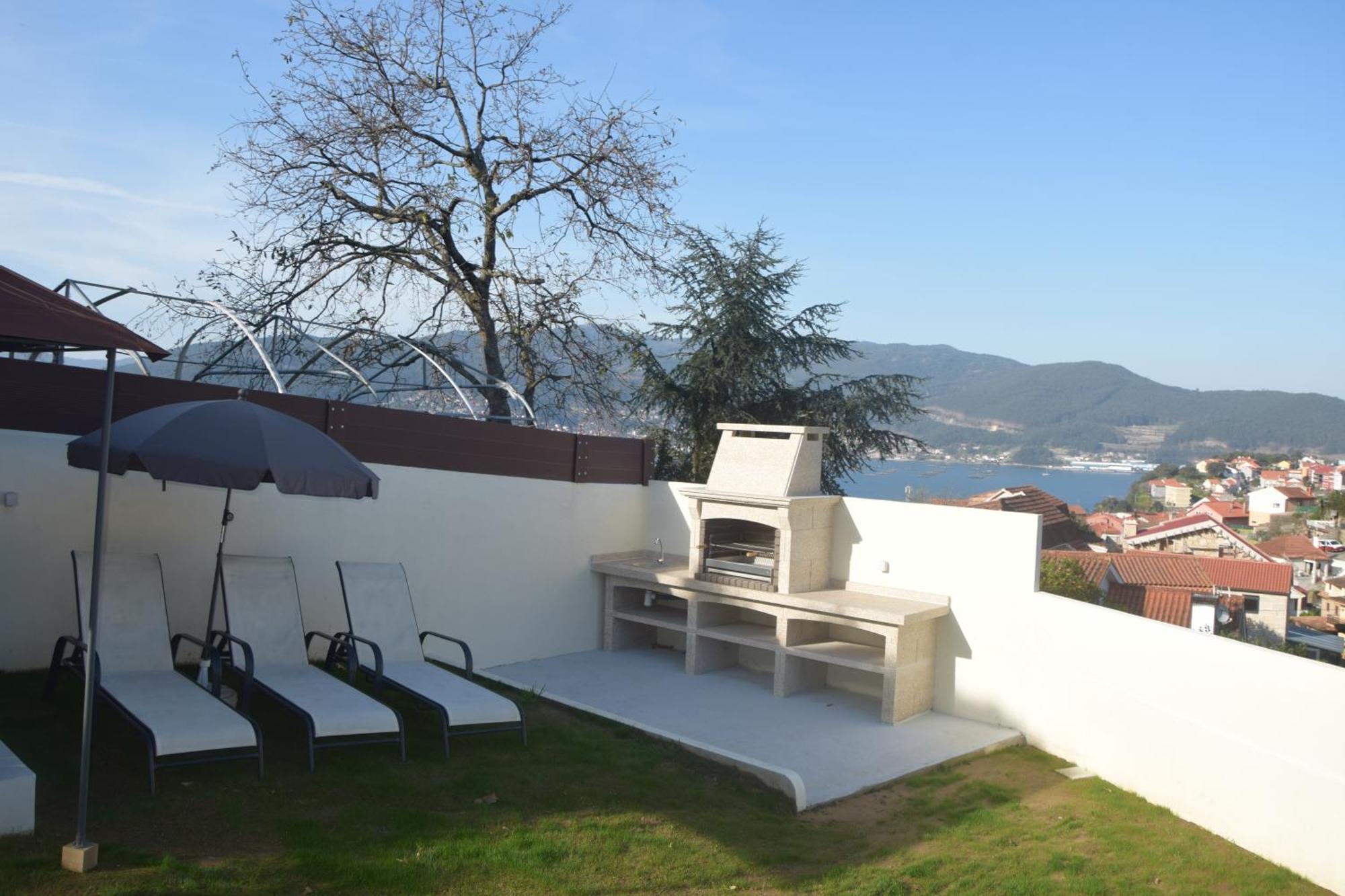 Villa Casa En Chapela, Con Vistas A La Ria De Vigo Exterior foto